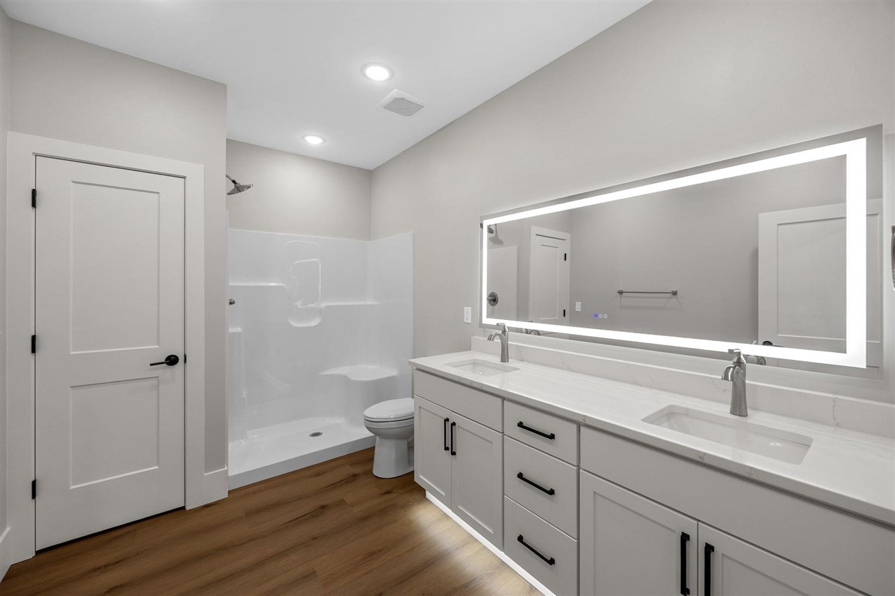 Property Photo 65