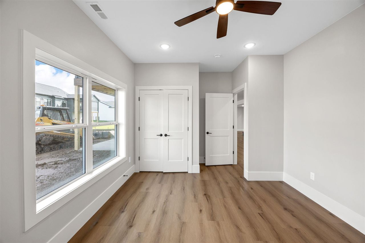 Property Photo 73