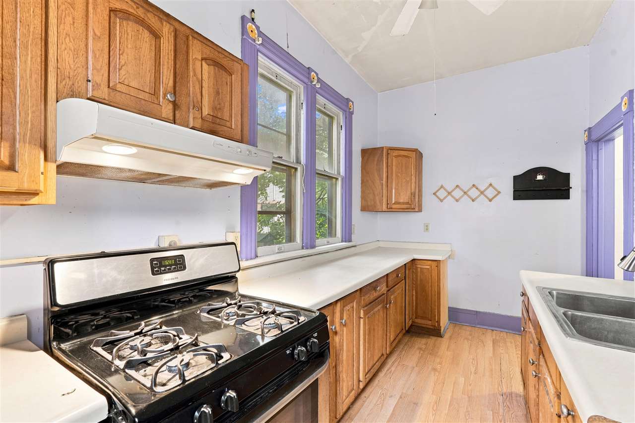Property Photo 33