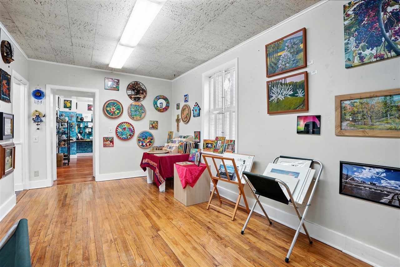 Property Photo 48