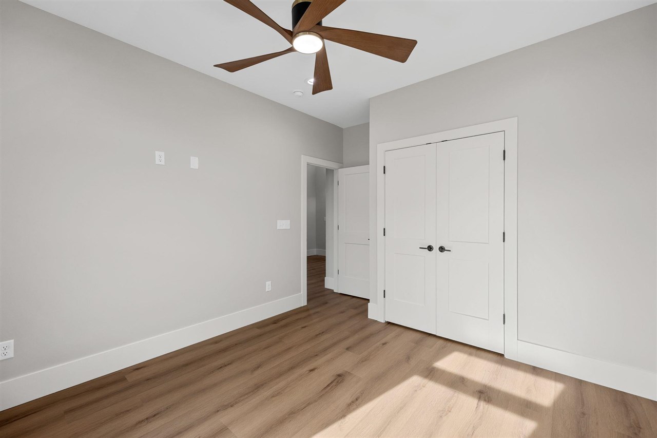 Property Photo 50