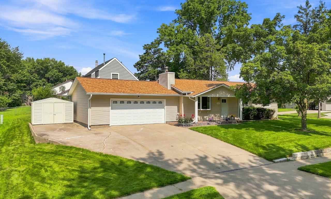 Property Photo 35