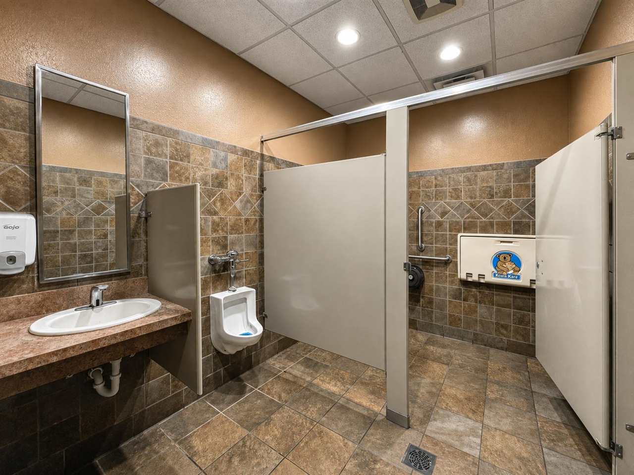 Property Photo 13