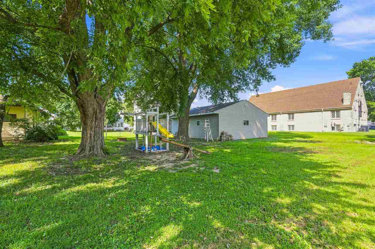 Property Photo 32