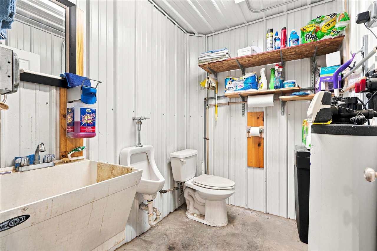 Property Photo 35