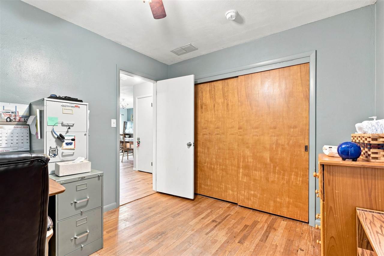 Property Photo 22