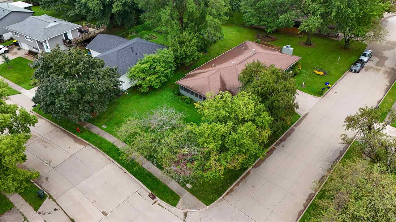 Property Photo 28