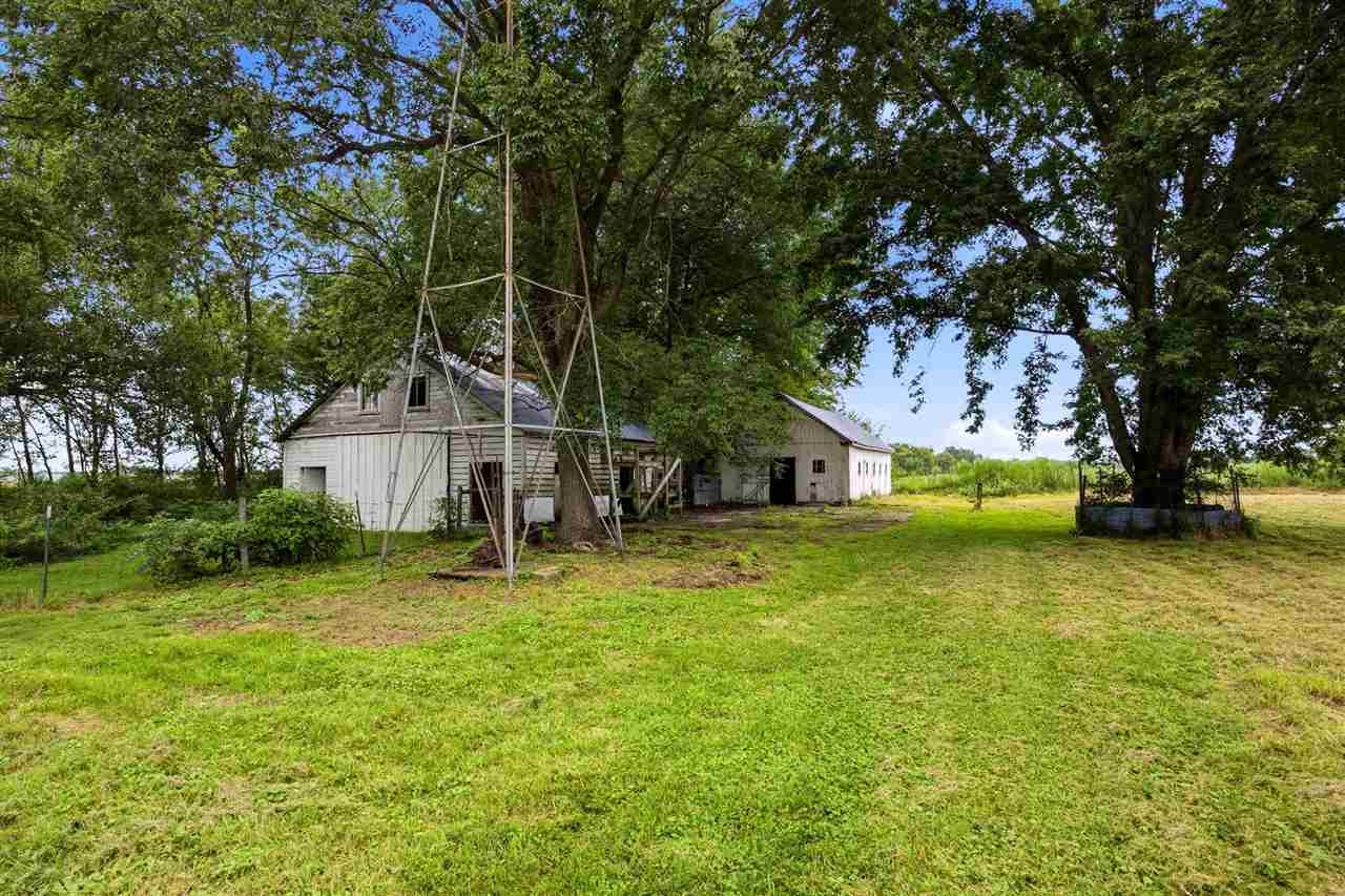Property Photo 22