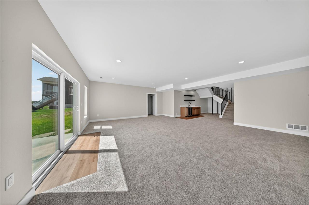 Property Photo 57