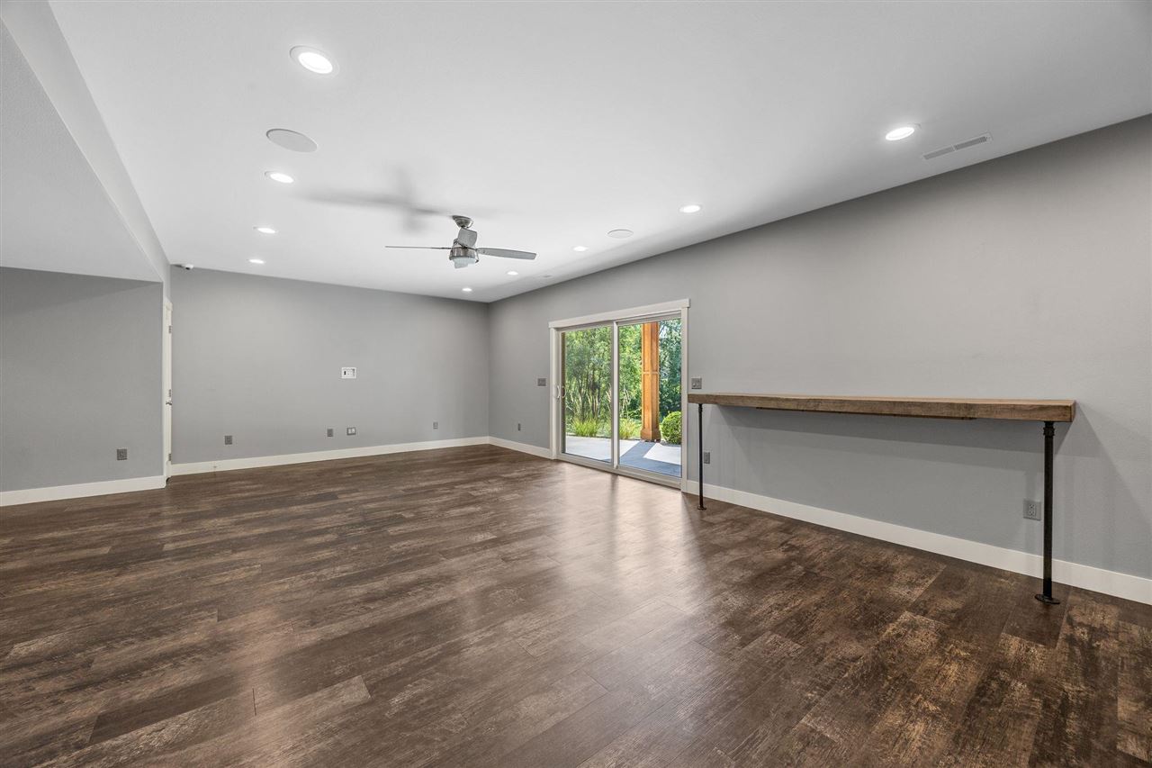 Property Photo 58