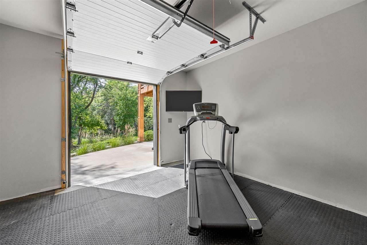 Property Photo 65