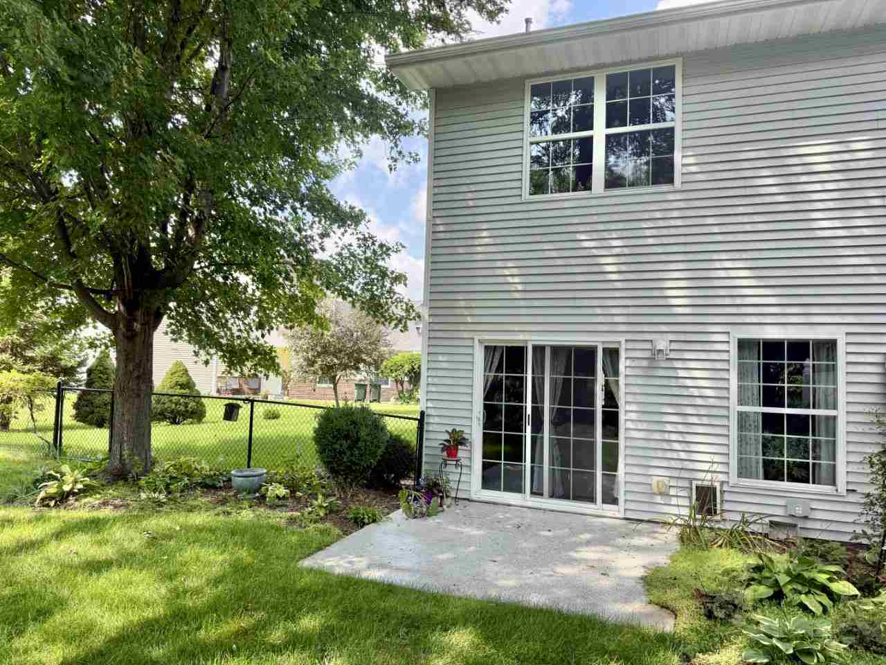 Property Photo 23