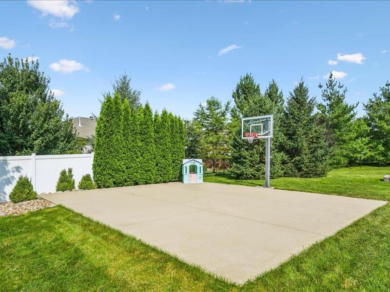 Property Photo 36
