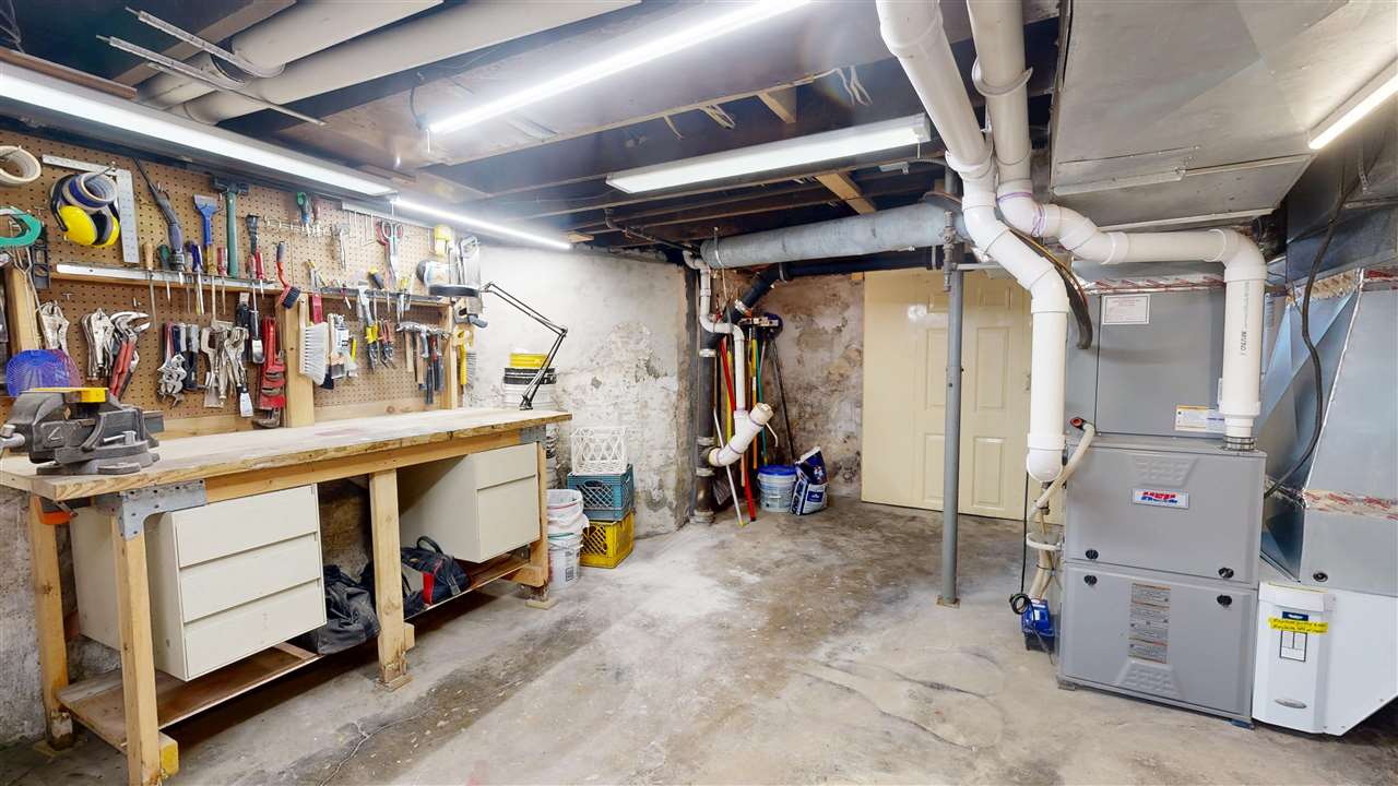 Property Photo 35