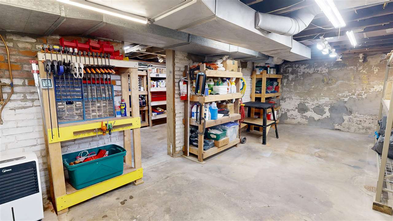 Property Photo 36