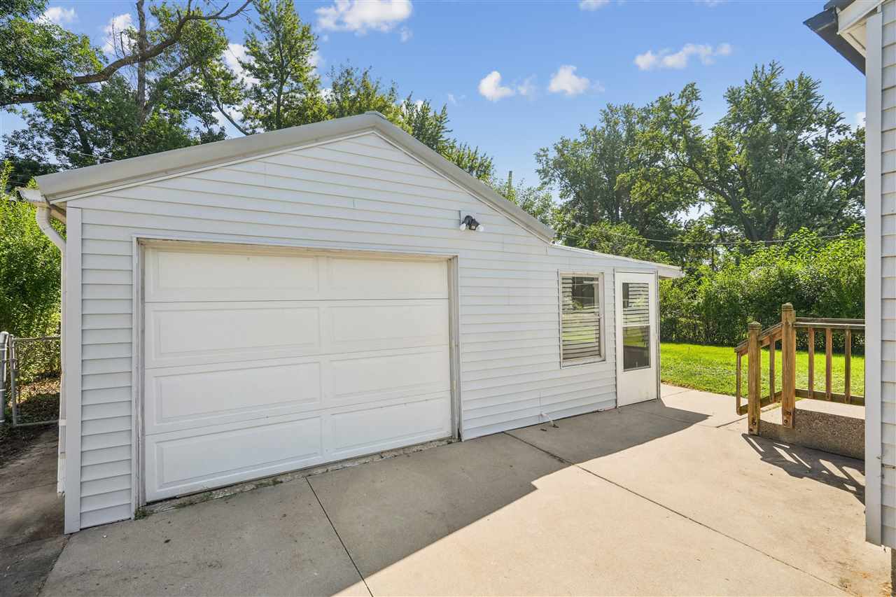 Property Photo 23
