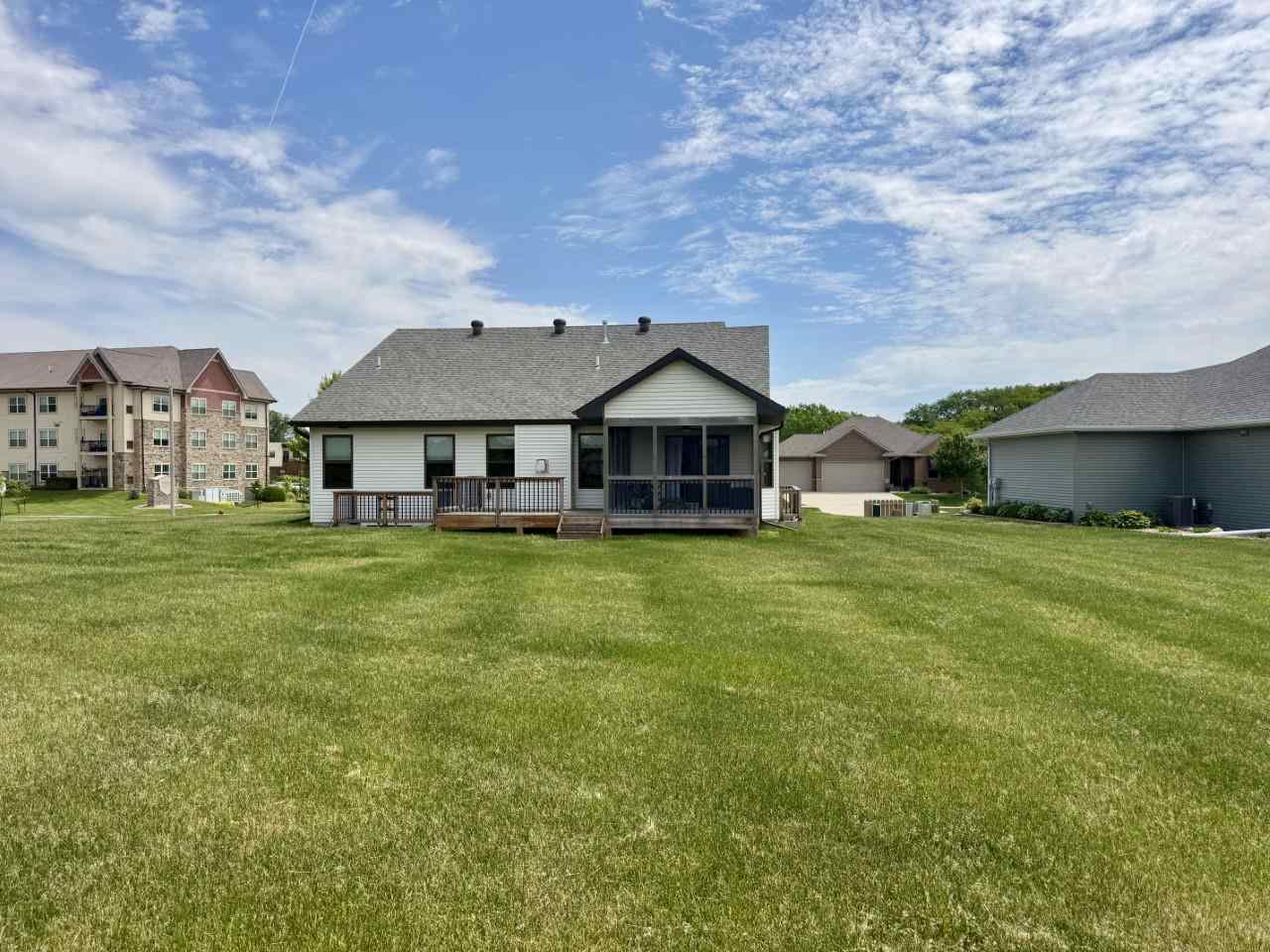 Property Photo 44