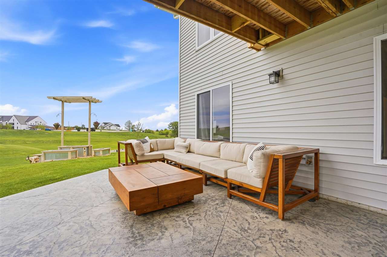 Property Photo 39