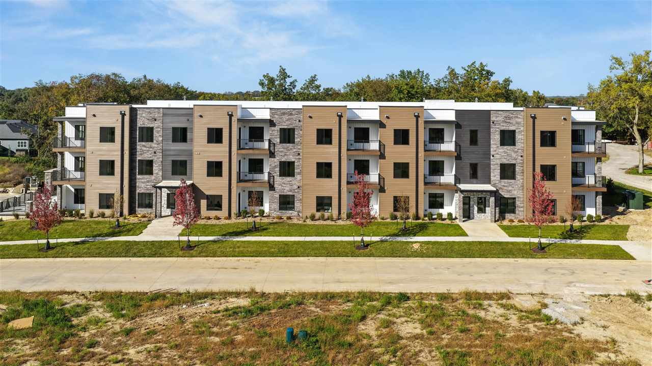 4425 Deer Creek Rd 301-304