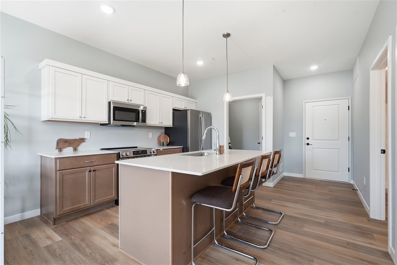 4425 Deer Creek Rd 301-304