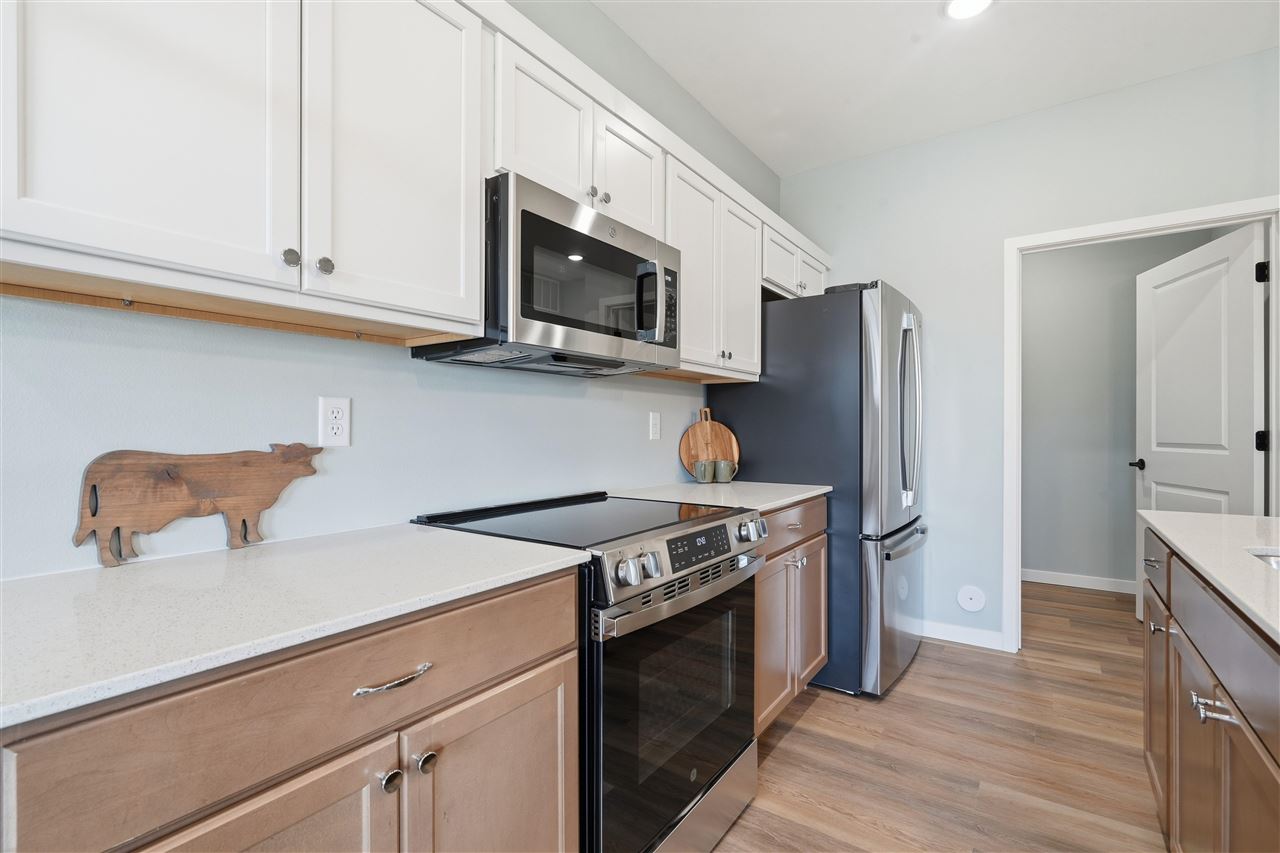 4425 Deer Creek Rd 301-304
