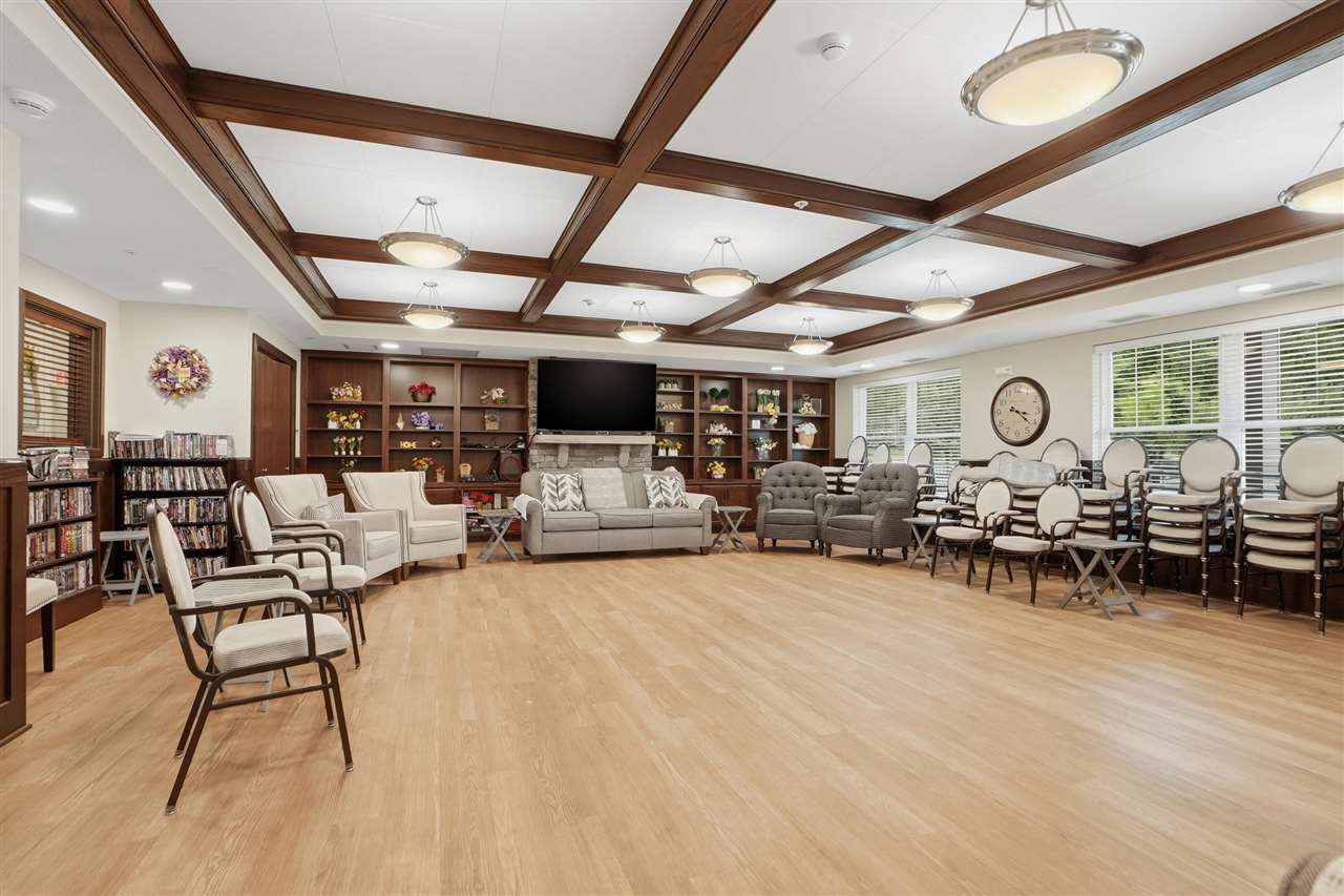 Property Photo 27