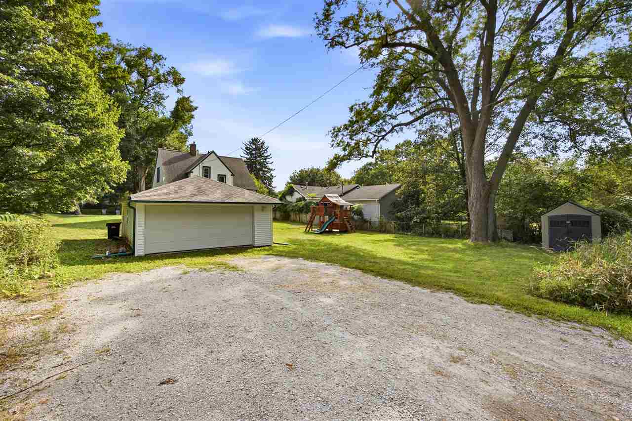 Property Photo 33