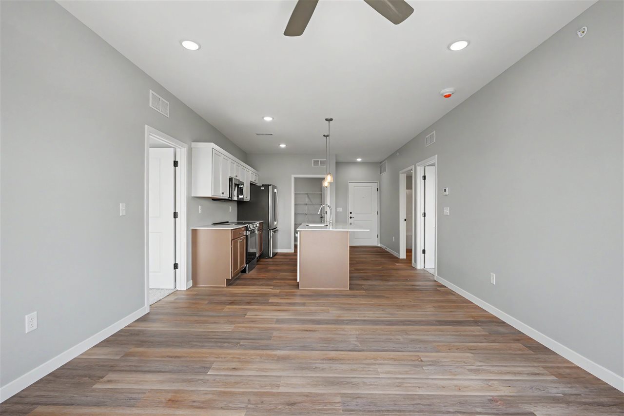 4428 Deer Creek Rd 303