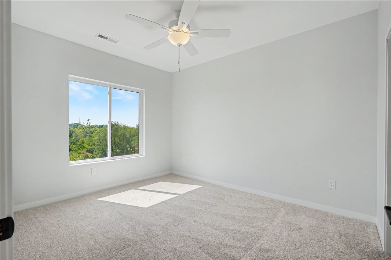 4428 Deer Creek Rd 305