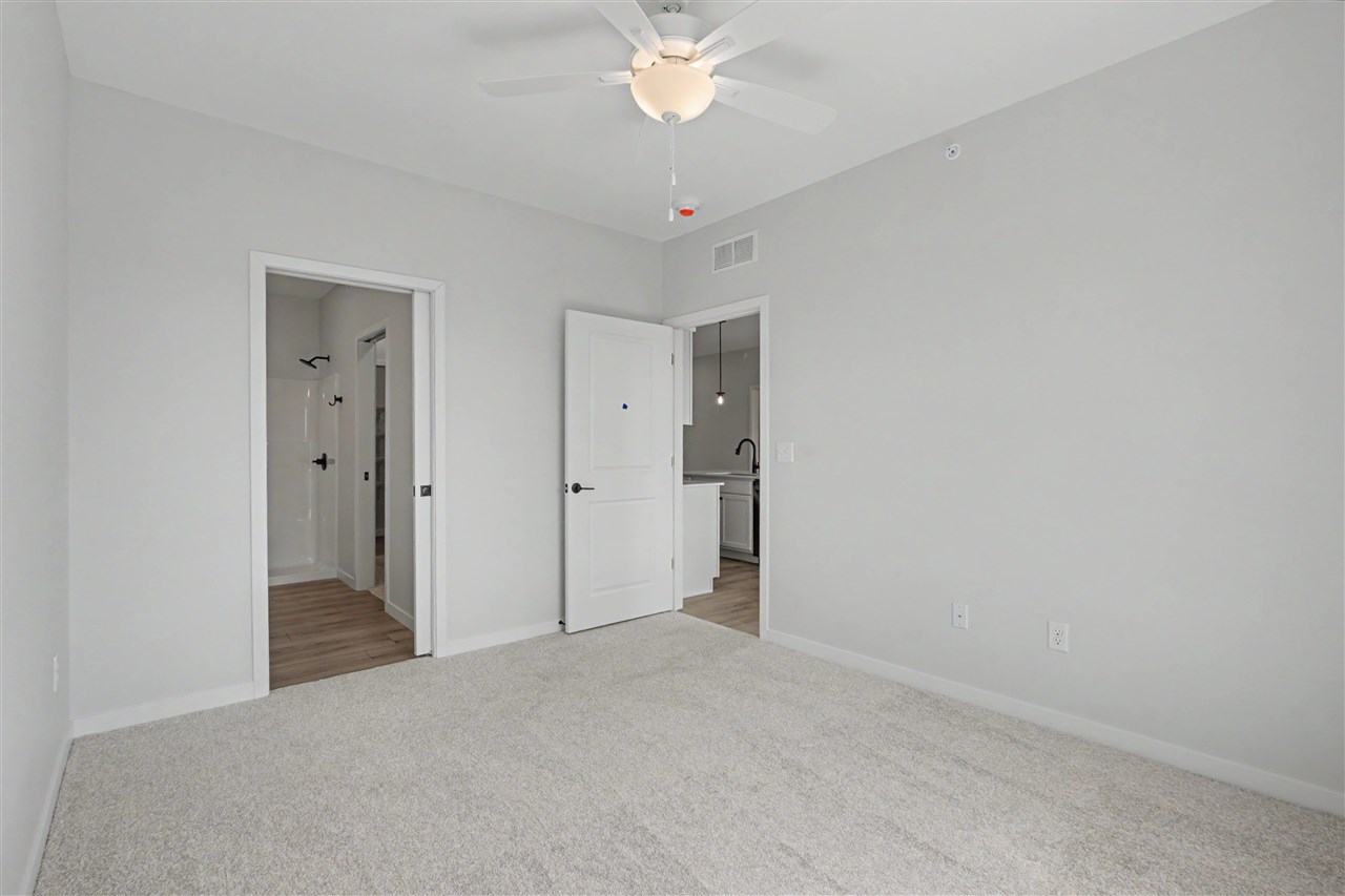 4428 Deer Creek Rd 305