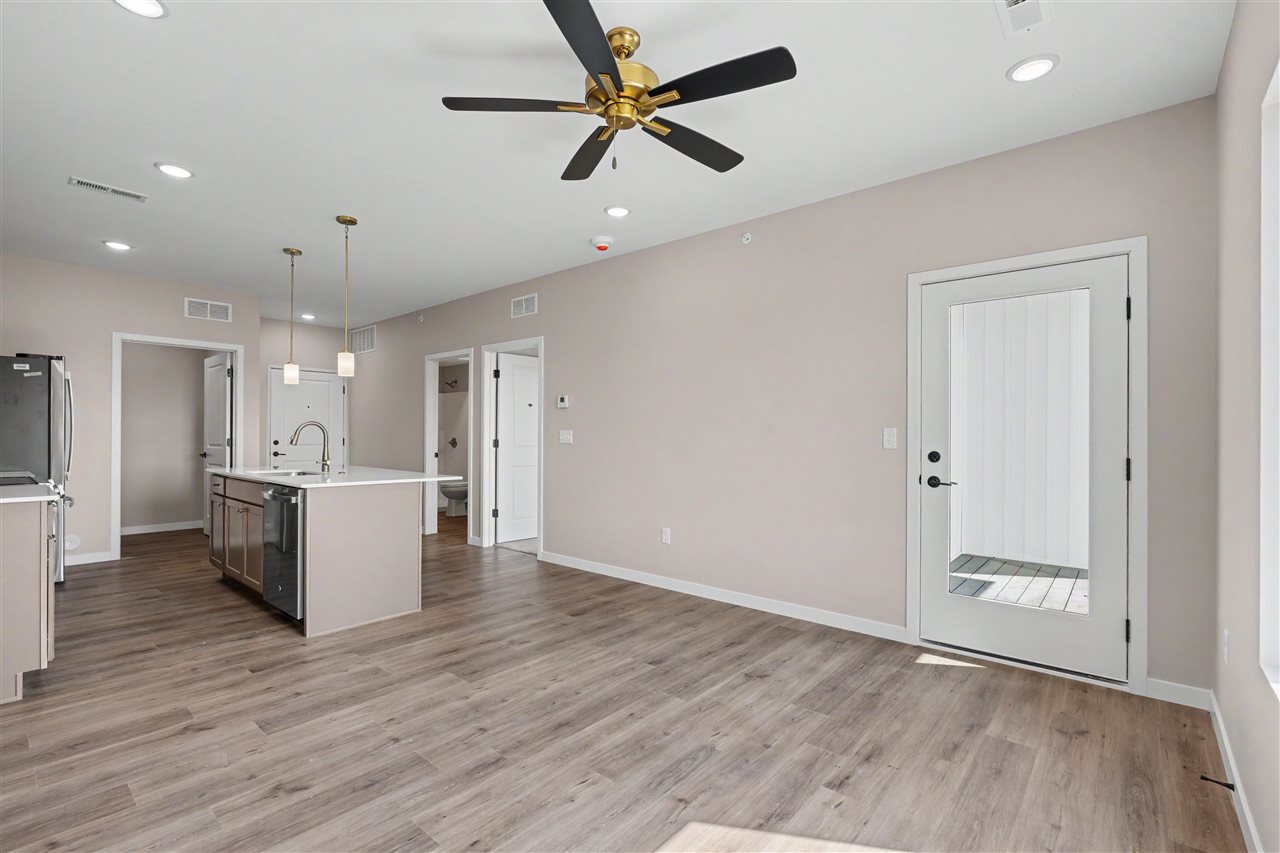 4428 Deer Creek Rd 307