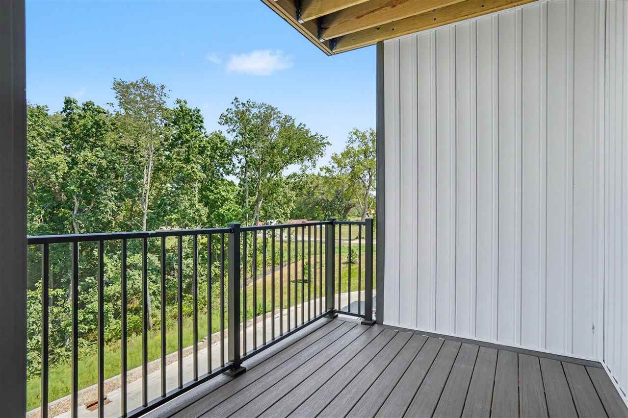 4428 Deer Creek Rd 204