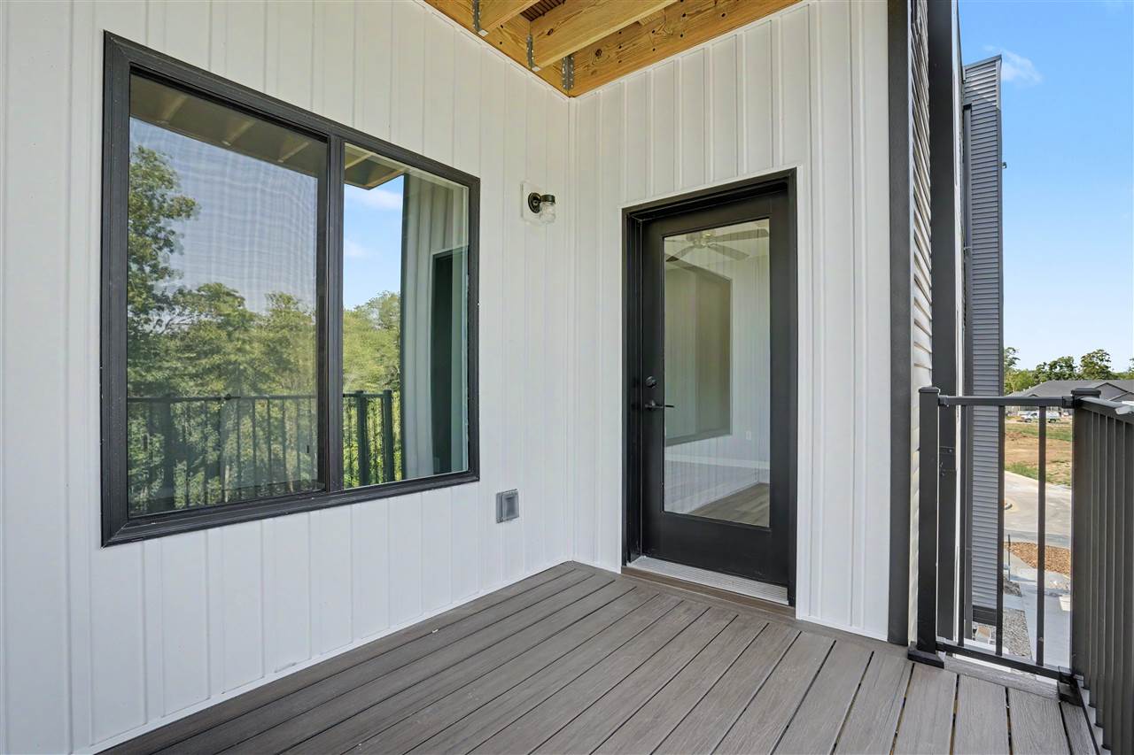 4428 Deer Creek Rd 204