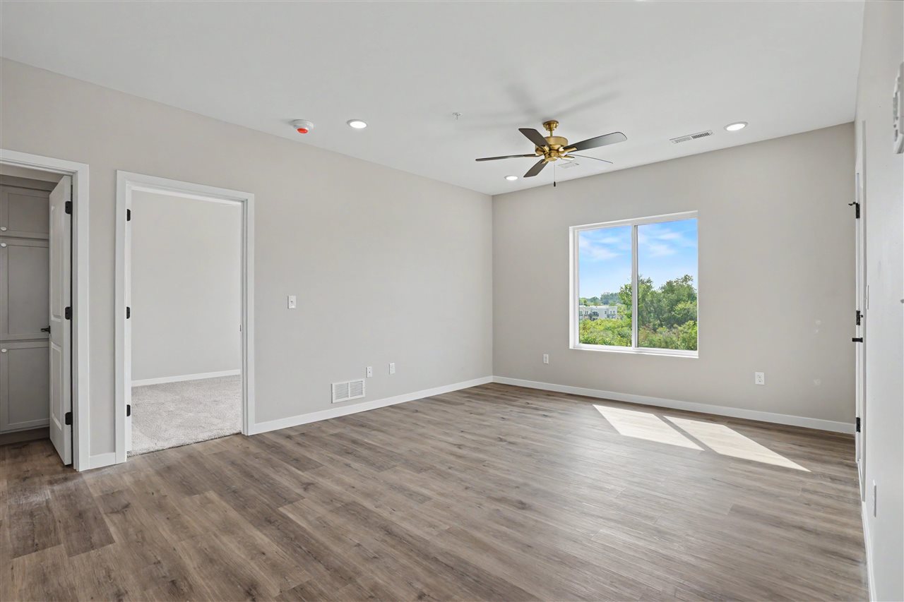 4428 Deer Creek Rd 201