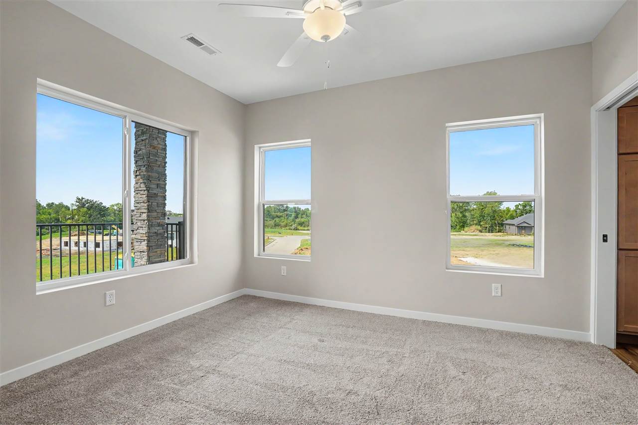 4428 Deer Creek Rd 201