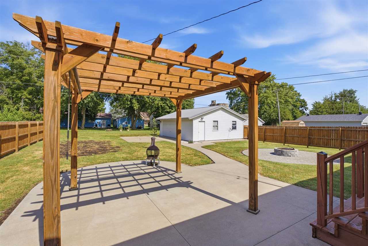 Property Photo 28