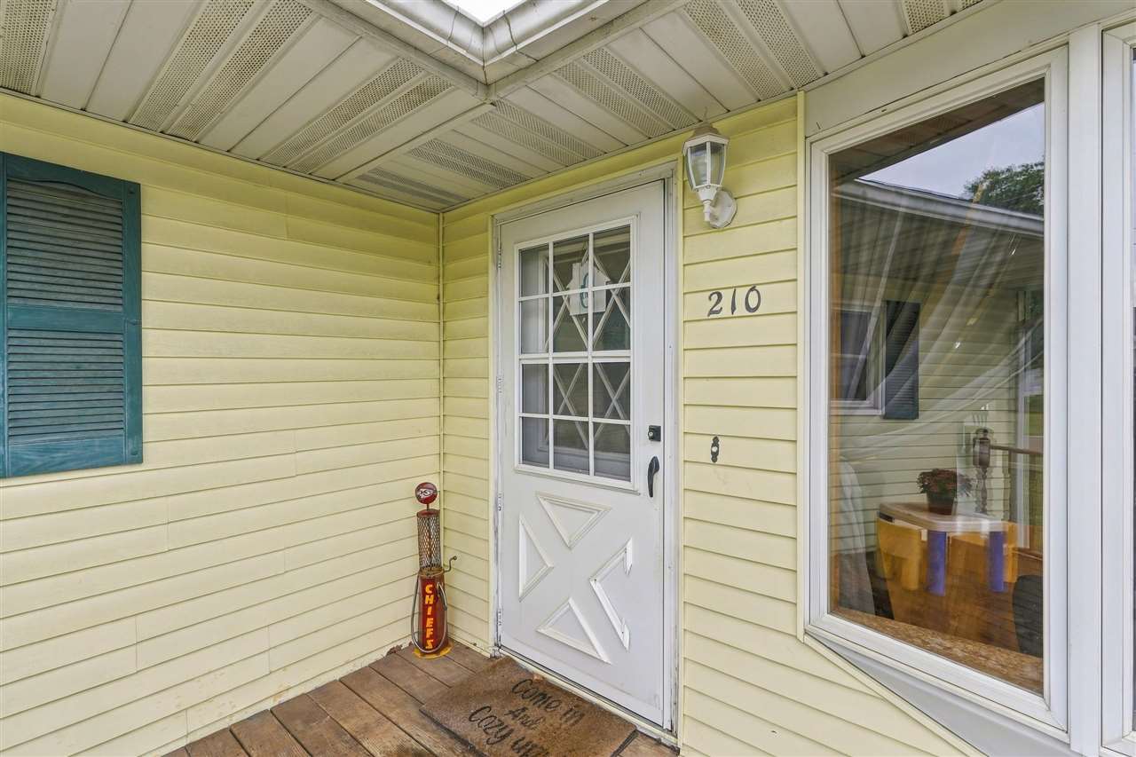 Property Photo 28