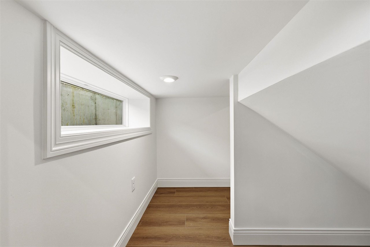 Property Photo 69