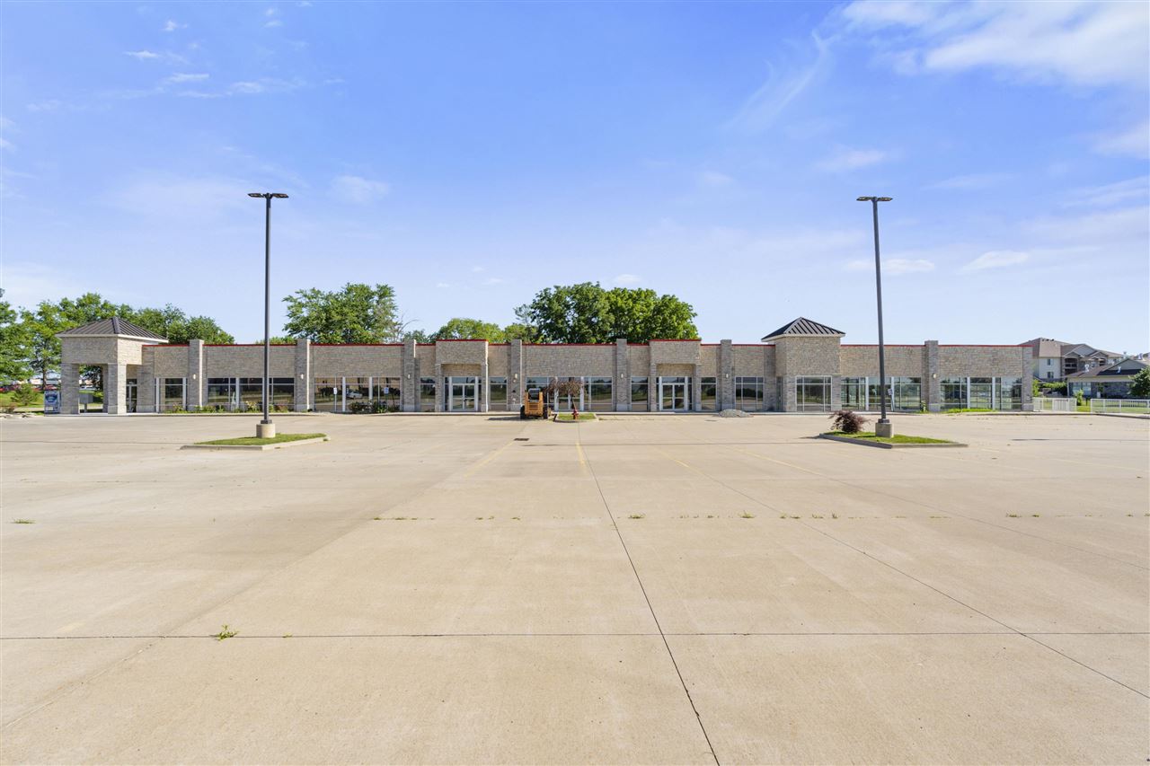 595 Country Ln #4 NorthLiberty IA 52317