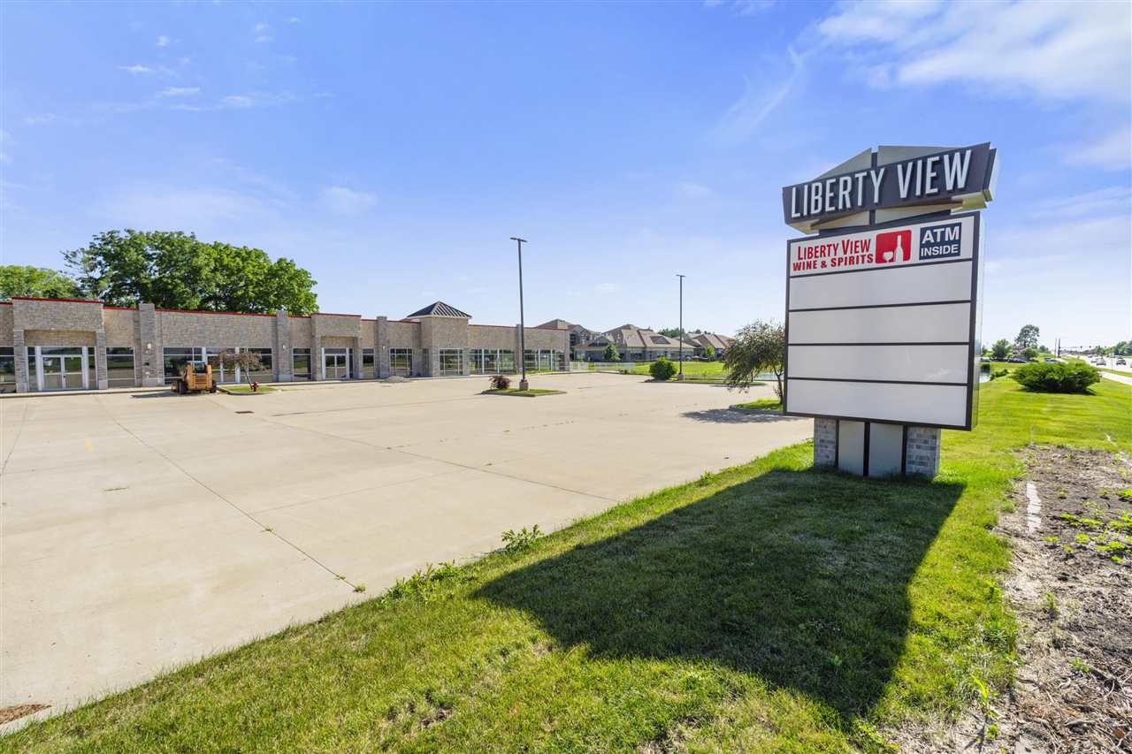 595 Country Ln #4 NorthLiberty IA 52317
