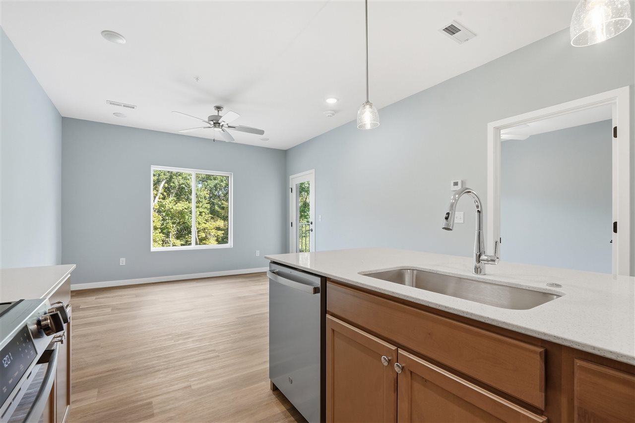 4428 Deer Creek Rd 104