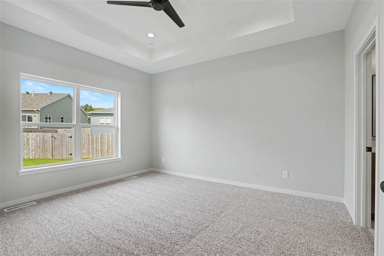 1280 Sand Prairie Dr.