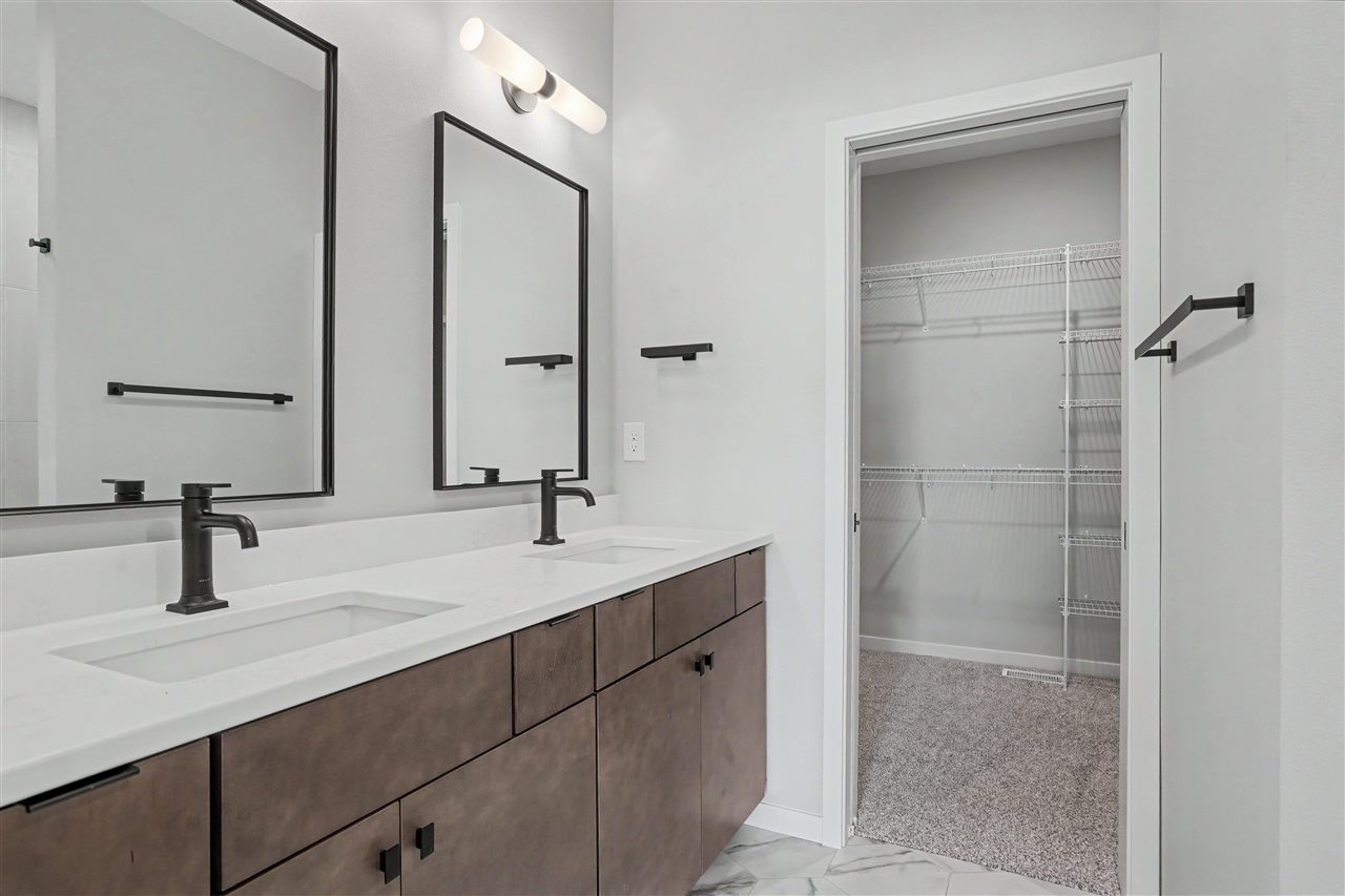 1280 Sand Prairie Dr.
