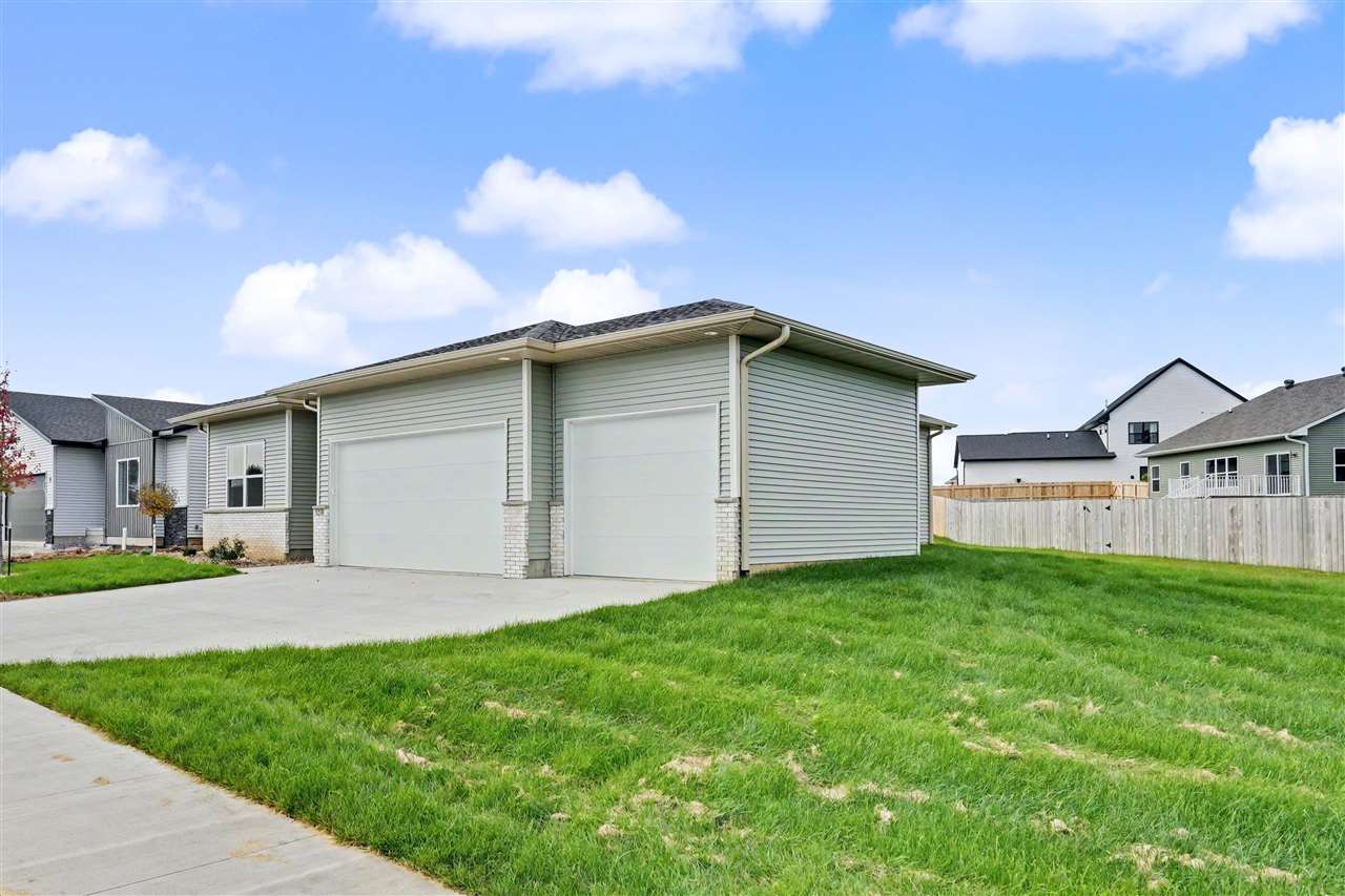 1280 Sand Prairie Dr.