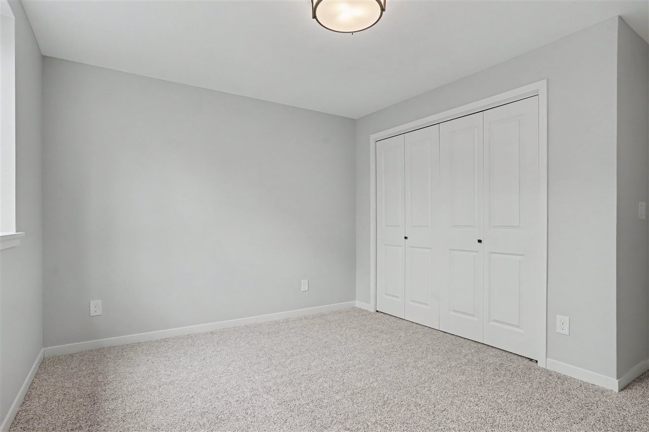 1280 Sand Prairie Dr.