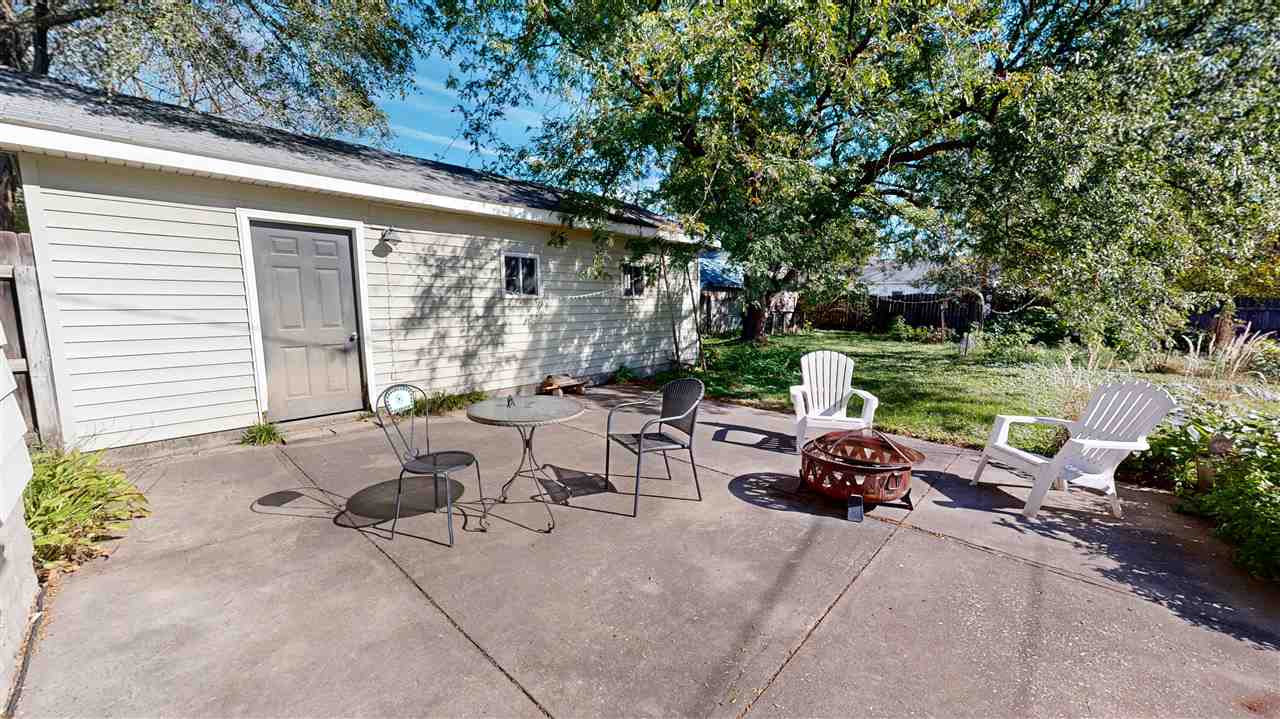 Property Photo 33