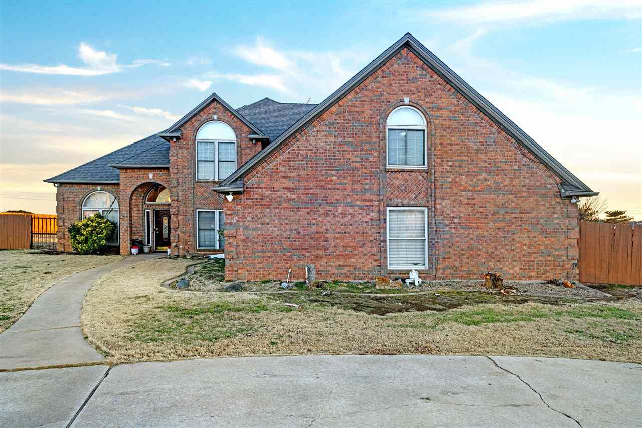 1420 Limestone Way, Elgin, OK, 73538-1401