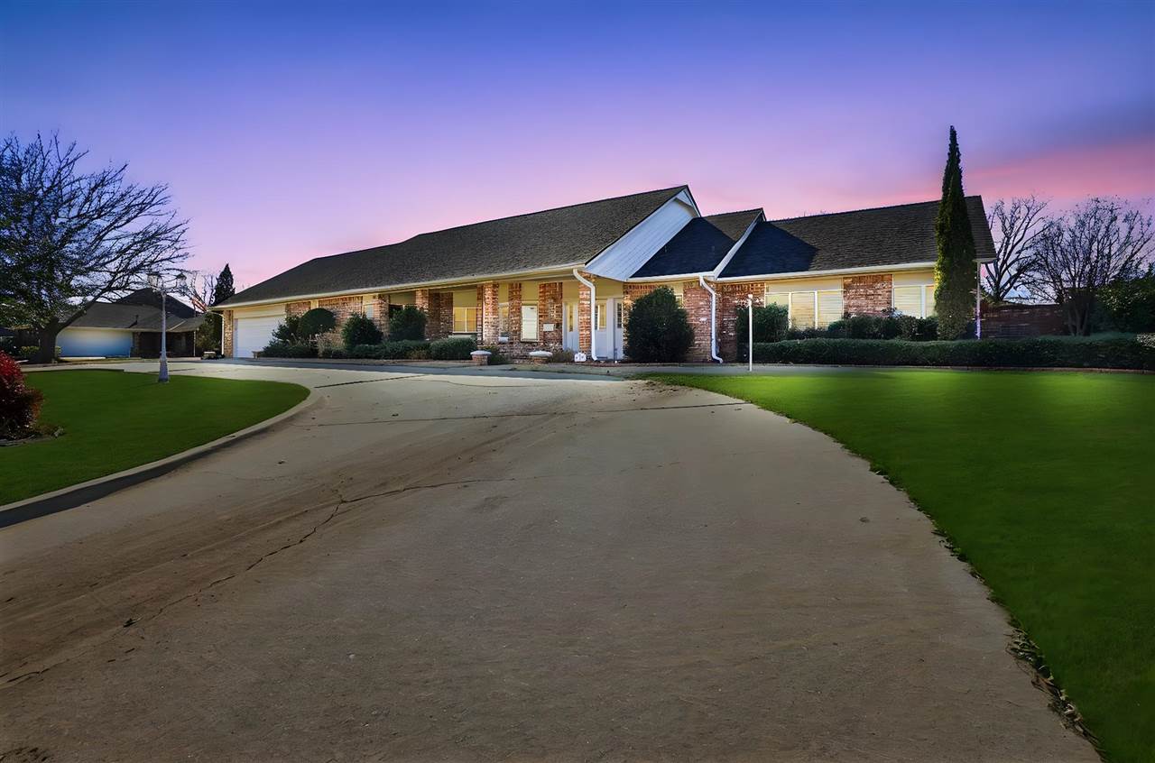 3102 NE Heritage Dr, Lawton, OK, 73507