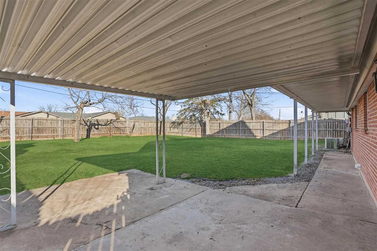 14 NW 56th St, Lawton, OK, 73505
