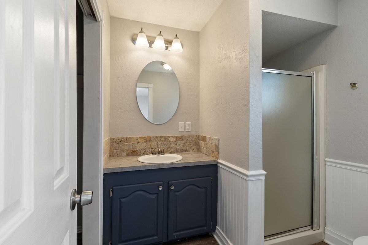 9 NW 7th St, Lawton, OK, 00000